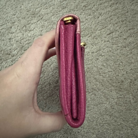 Preloved Authentic Miu Miu Envelope Wallet - Picture 12 of 15